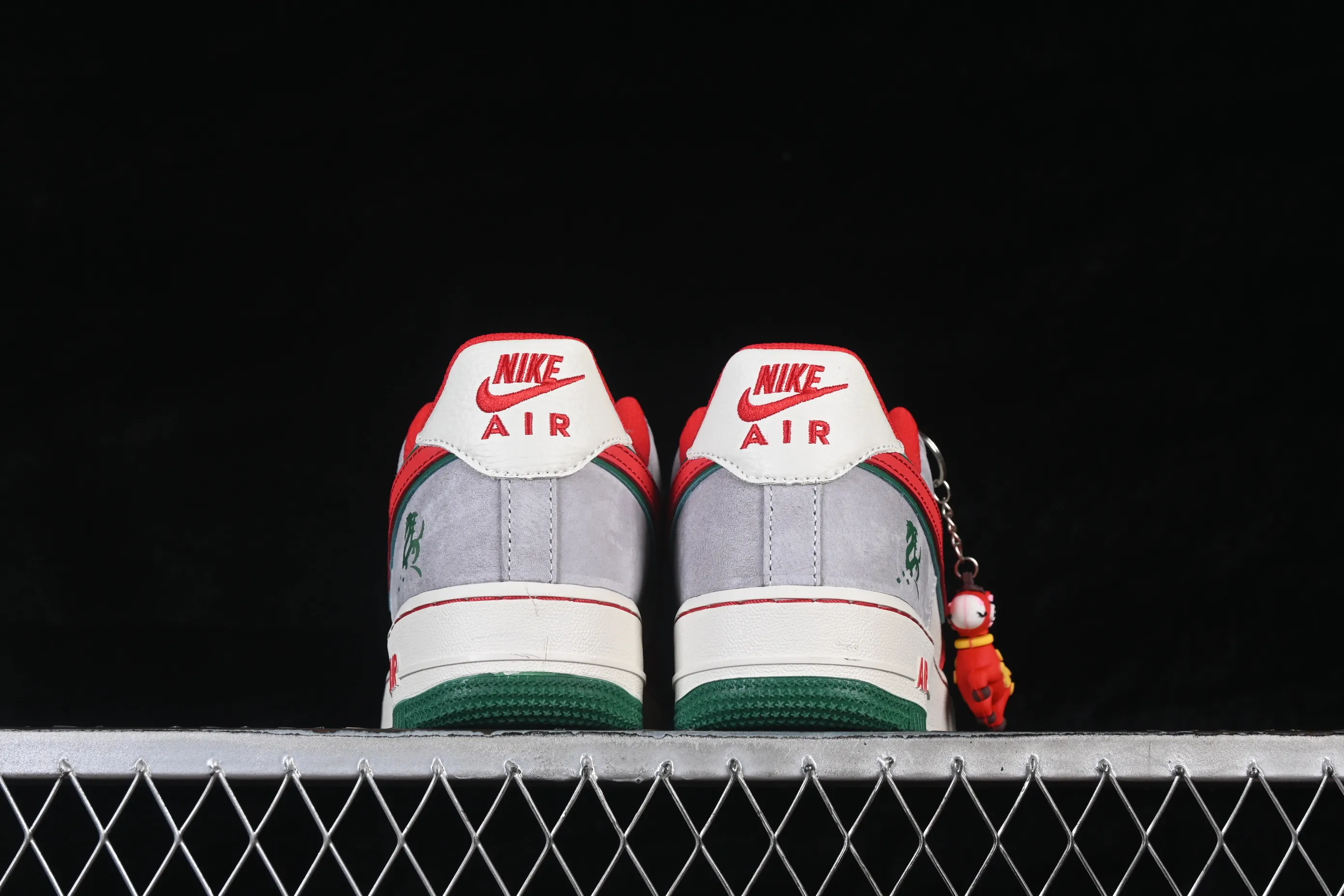 All categories Nk Air Force 1 Air Force series Nk Air Force 1 Low Air Force low top Nike Air Force 1'07 Low Year of the Horse limited edition Danfeng Silver Frost Air Force 1 low top casual sneakers NH0601-520